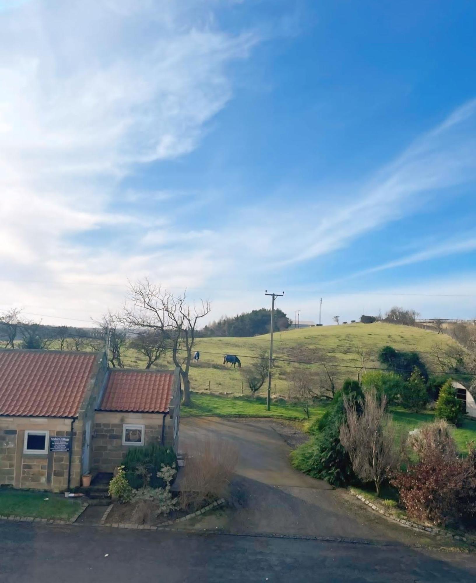 The Flask Inn, Fylingdales, Whitby Exteriör bild